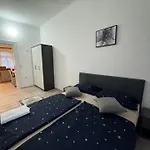 1 Bedroom Apartment In Downtown